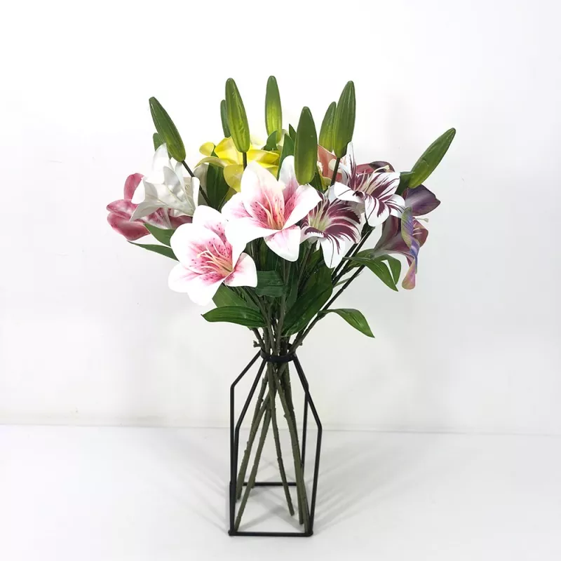 Fake Lily Flowers