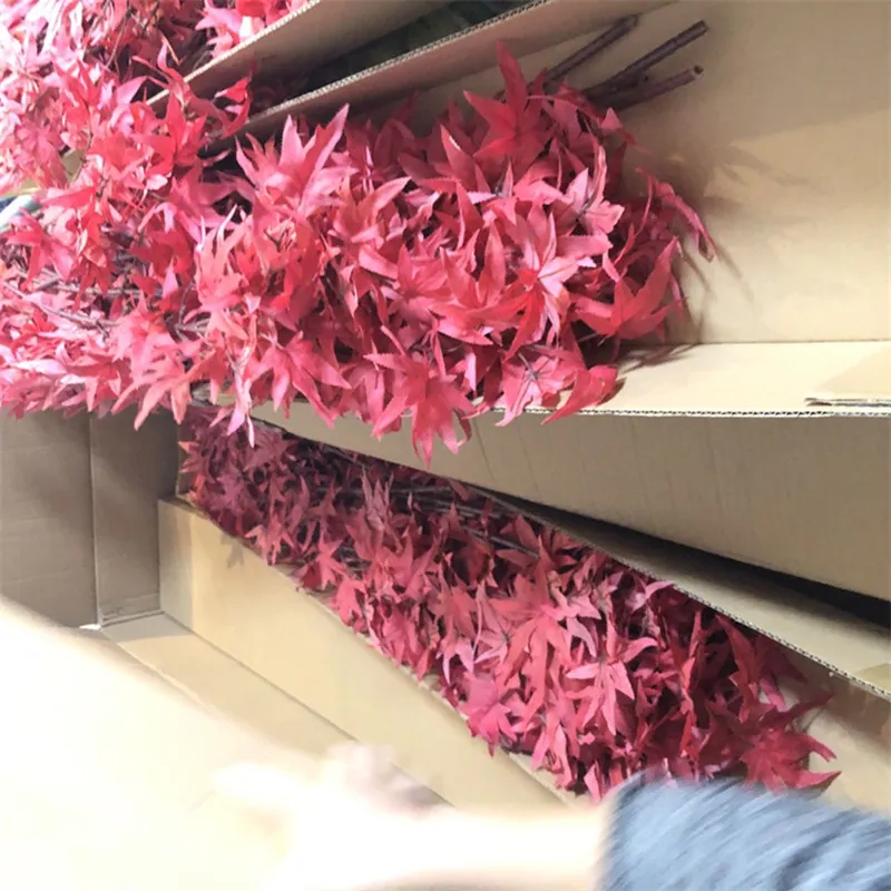 artificial flowers