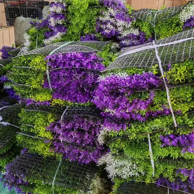 Artificial Grass Vertical Wall Panel with Lush Greenery