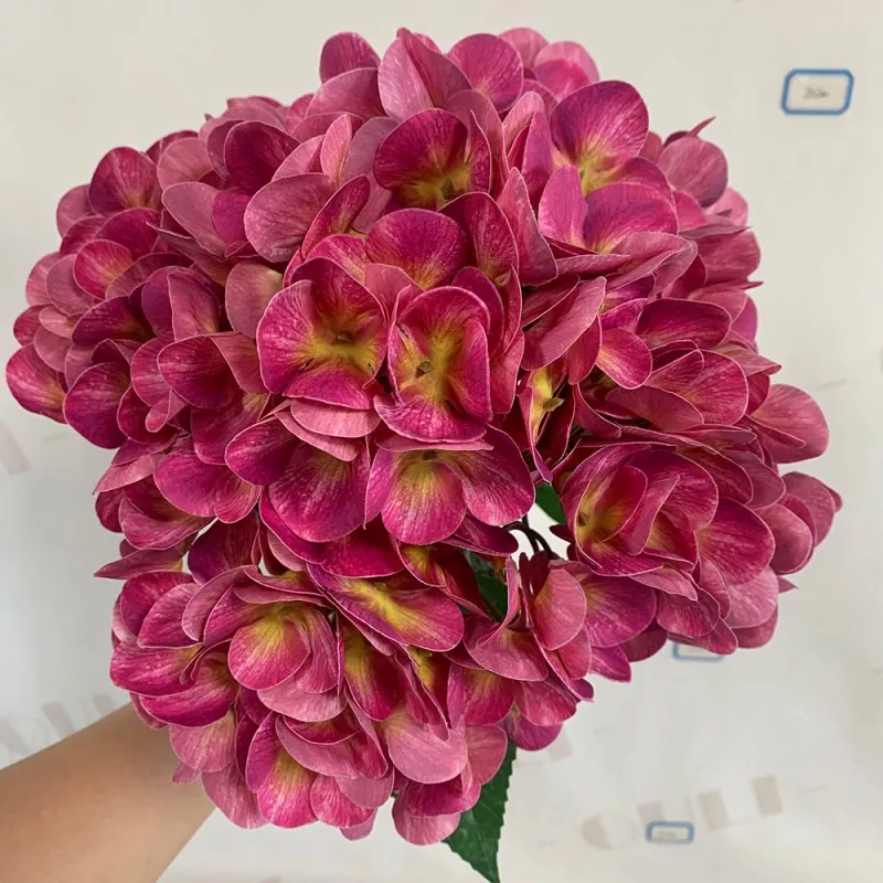 Affordable wholesale hydrangea artificial flowers with strong durability